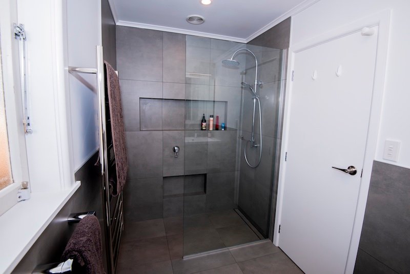 Qualitas Builders - Bathroom renovation - Auckland bungalow - New Lynn